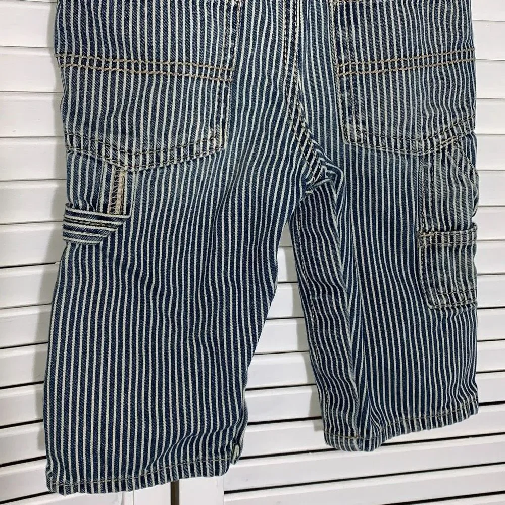 OSHKOSH b'gosh Blue Jean Striped Railroad Engineer Bib Overalls Boys‎ 6 Months